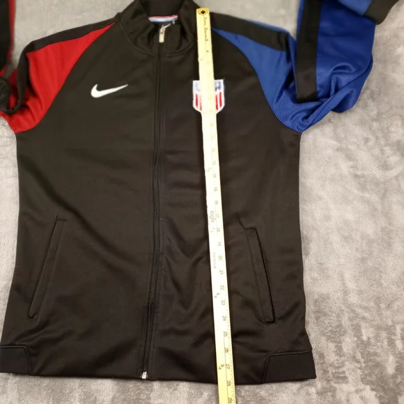 Nike Men's Black, Red, and Blue USA Jacket Size Large - Picture 12 of 16